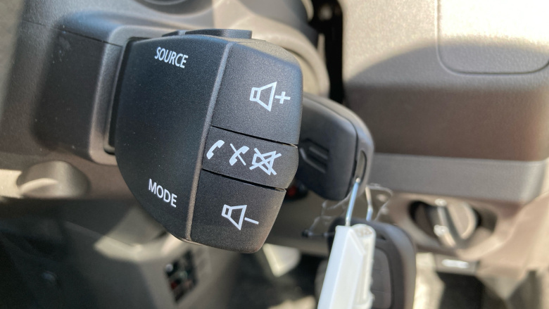 Dacia Spring 27kWh Expression 65 48kW 5dr Auto Electric Hatchback